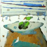 Mar Verde, 100cm/100cm 2023 , Tehnica Mixta EUR 3.700,00
Povestea lucrării RO:
Când am pictat această lucrare, nu a fost vorba doar despre așezarea unor mere pe o farfurie — a fost o călătorie în trecut cu gândul la pământul locului meu natal, Mesopotamia, unde miturile au fost rostite pentru prima dată pe tăblițe de lut, iar râurile au șoptit povești mai vechi decât amintirea.
Cele două mere verzi au devenit mai mult decât fructe.
Au devenit simboluri — ale tentației, ale acelui moment originar din Eden, când inocența s-a transformat în cunoaștere.
I-am văzut pe Adam și Eva nu doar ca personaje biblice, ci ca ființe atemporale, legate de pământ și de dorința care ne definește pe toți.
Fundalul, abstract și stratificat, amintește de zidurile arse de soare ale templelor străvechi, de liniile frânte ale istoriei care încă pulsează sub suprafețele noastre moderne.
Această pictură este tăcută, da — dar poartă o greutate. Merele se odihnesc în nemișcare, dar în ele se află ecoul unei alegeri care a schimbat totul. Le-am pictat ca pe o întrebare: ce purtăm cu noi din trecut și ce ne mai ispitește și astăzi?